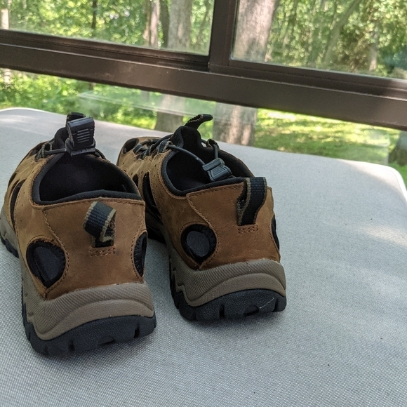 Duluth Trading Co. Sandals Hiking‎ Shoes 8.5